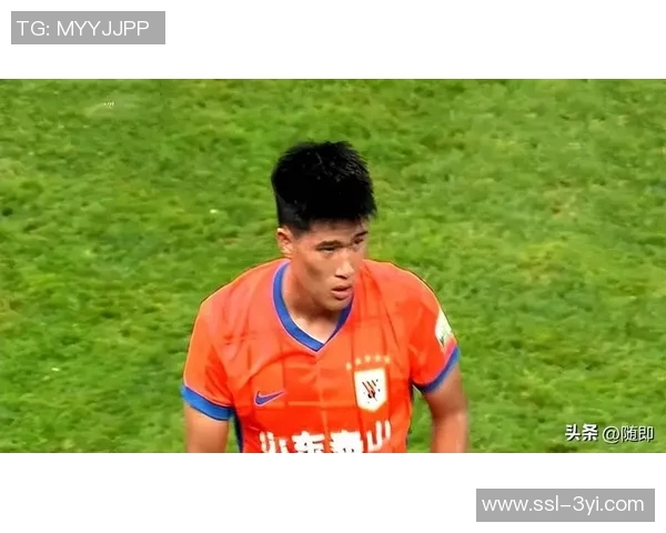 泰山小将彭啸庆祝20岁生日中超首秀成最珍贵礼物感谢韩鹏指导的信任与支持