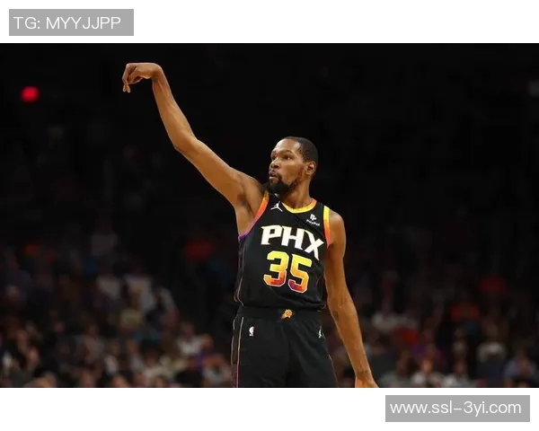 杜兰特强调赢得总冠军需依靠进攻而非单纯防守的重要性