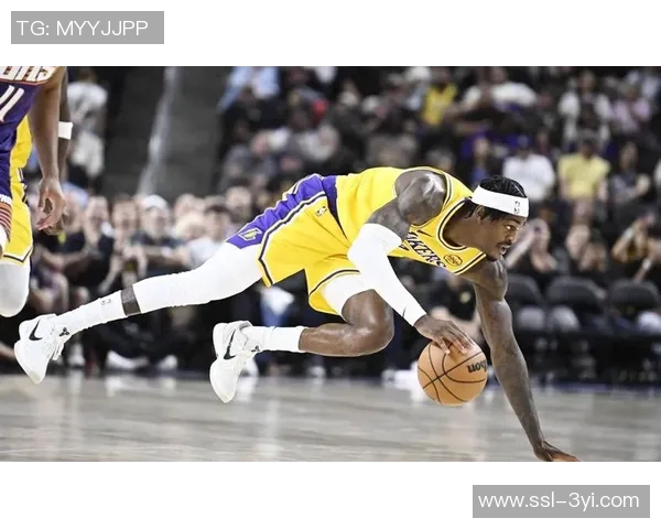 考辛斯分析湖人进攻强大防守问题亟待解决影响球队表现