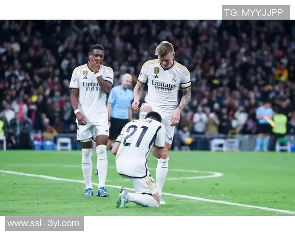 皇马国家德比大名单公布姆巴佩领衔阿诺德赫伊森卡瓦哈尔强势回归